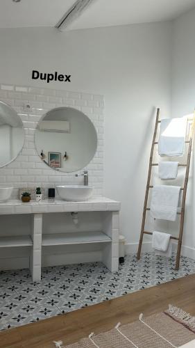 Sainte Apartments - image 14