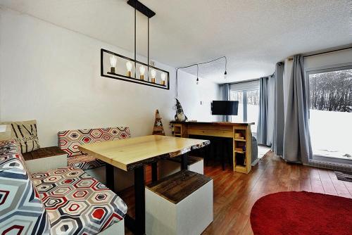 Hameau 28-51 Studio