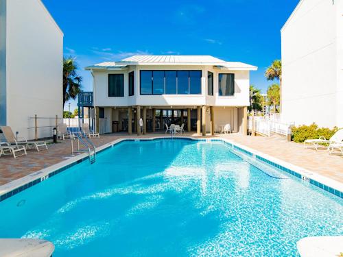 Shipwatch Surf & Yacht #301D in Perdido Key
