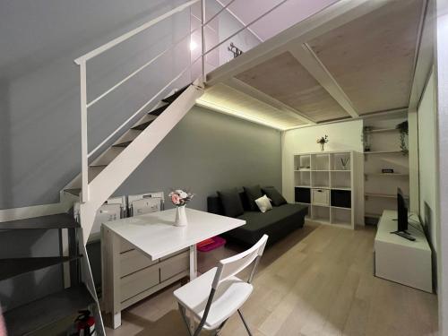 AK LOFT - Lovely Apartment in the Heart of Milan