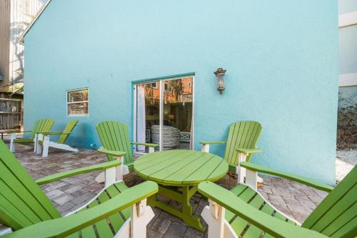 Living the Dream By Beachside Management