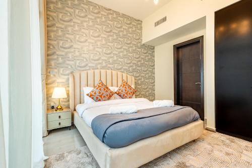 Stylish 1BR Business Bay - Near Metro - Balcony with City Views, Дубай (фото 2)