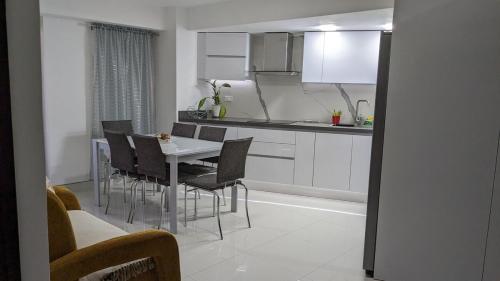 Excelente full Equipado para 6 personas in Margarita Island