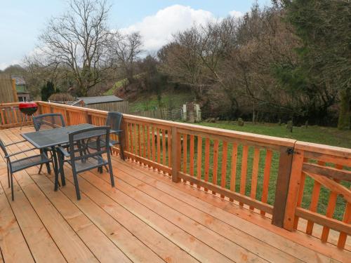 The Hen Pen - image 4