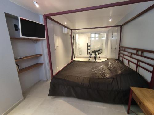 Chambre Secret Room, Riad 3 Couple only au village naturiste - Hôtel - Agde