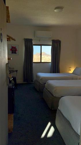 Nomads Hotel - image 2