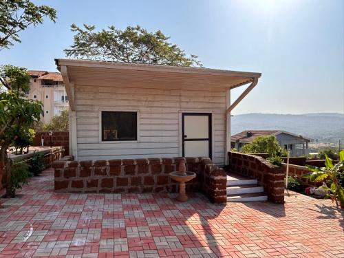 Szórakozási lehetőségek, Akshay villa at Amboli Hill station in Amboli