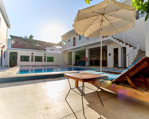 Peldbaseins, Bungalows Las Hamacas in San Patricio Melaque