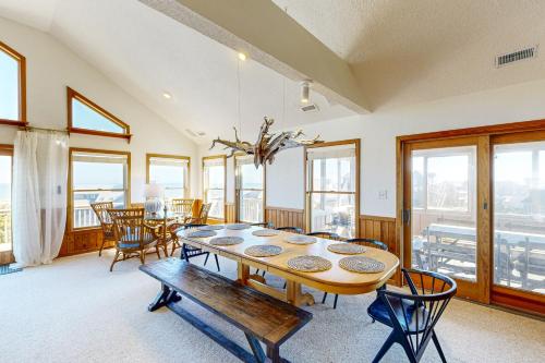 Rogue Wave 146 Rogue Wave 146