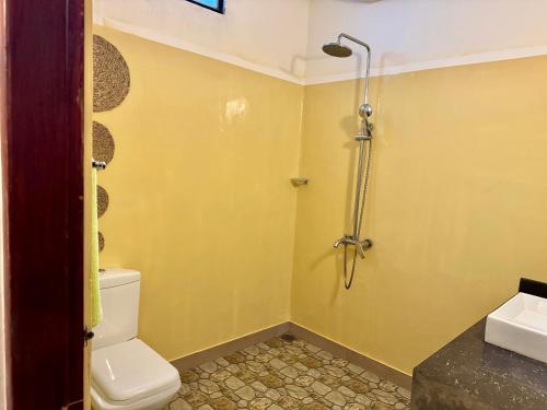 Standard Apartment image 9