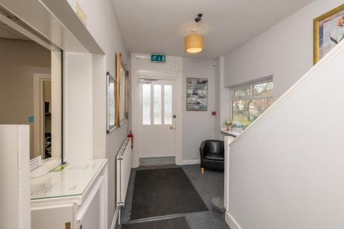 Ascot Grange Hotel - Voujon Resturant - image 5