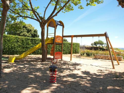 兒童遊樂場, El Mirador de Teo in 奧利巴爾