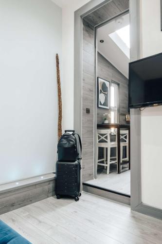 Studio 1 - Charming studio in Earls Court - main image