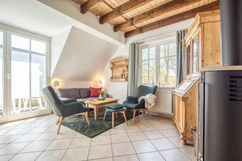 Alte Reihe 9 Haus Am Wind 6 in Zingst, Deutschland