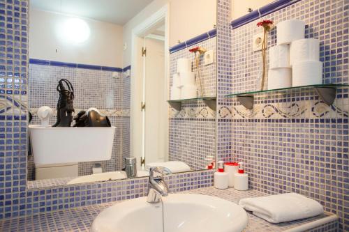 Fuencarral Apartments - image 5