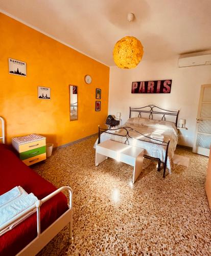  ´La Casina di Isola´- Livorno free parking in Livorno