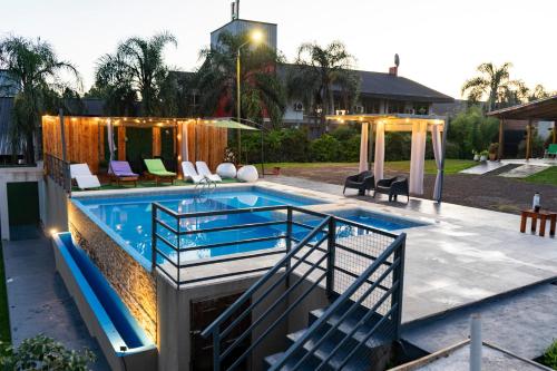 전망, Renacer Cabañas (Renacer Cabanas) in 도스 데 마요