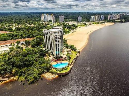 Flat Tropical, Manaus