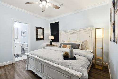 Paire de Chalets Elegant Twin Chalets Retreat