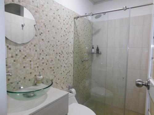 ห้องน้ำ, 501 Apartaestudio en Cali in เอลอินเคนิโอ