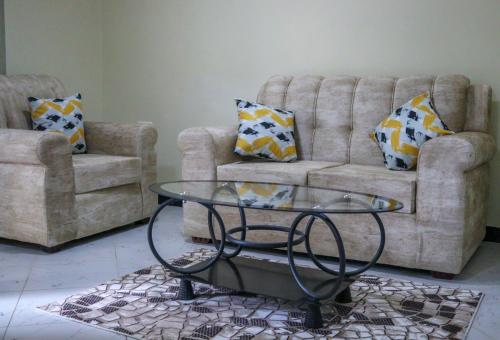 Palvelut, Oltotoi Suites in Athi River