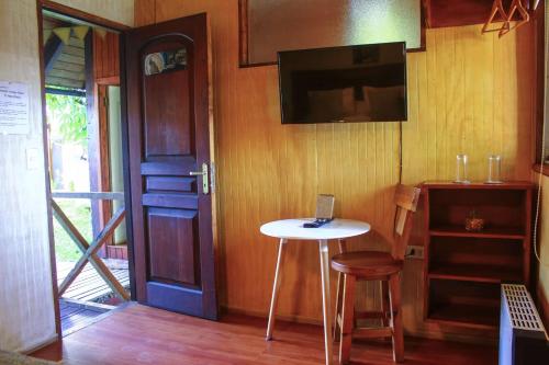 Standard Double Room image 3