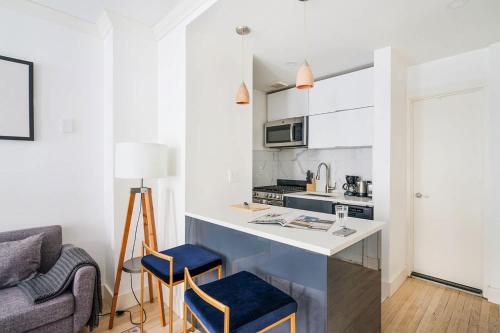 1597-2 Luxury Upper East Side Studio W&D, New York (photo 6)