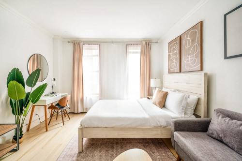 1597-2 Luxury Upper East Side Studio W&D, New York (photo 9)