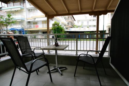 Chris Boutique Rooms - Νέα Έφεσος