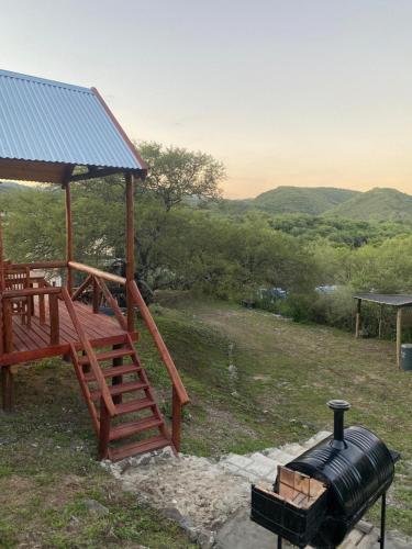 CUYEN LA SERRANITA Cabaña Dormi DLX 2 personas