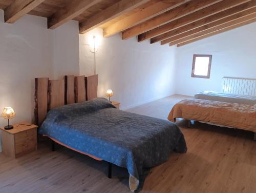 La Canova de Pinadella in 聖胡安萊斯豐特斯