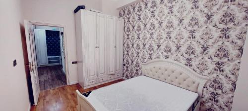 Crystal House in Сумгаіт