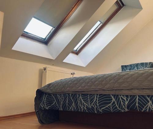 Romantic getaway in Oldtown with perfect view, Bratislava (fotografie 10)