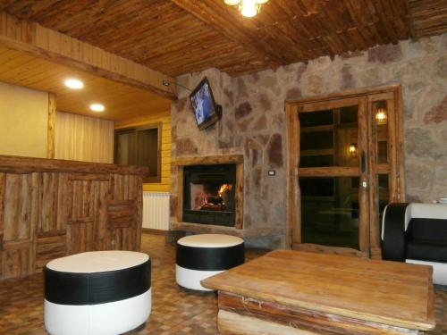 大堂, 法拉雅木屋 (Villetta di Faraya) in 法拉雅