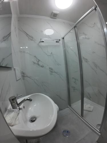KayDee Guest House - image 11