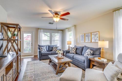 Fenced Yard + Patio: Family Home in Round Rock, Round Rock (Foto 4)