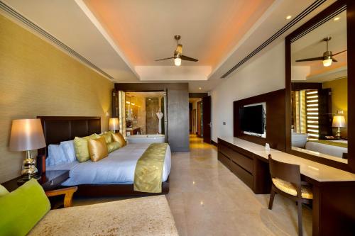 Grand Luxxe Two Bedroom Suite - Nuevo Vallarta in Nuevo Vallarta , Mexico