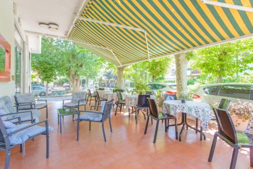 Avana Mare Hotel in Viserbella
