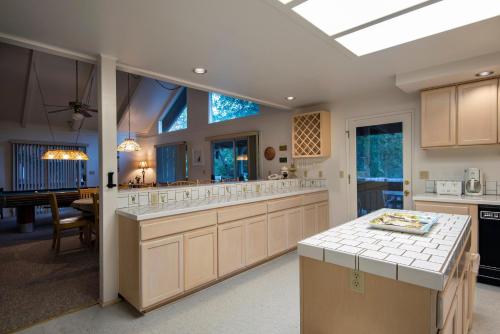 The Last Resort in Wawona (CA)