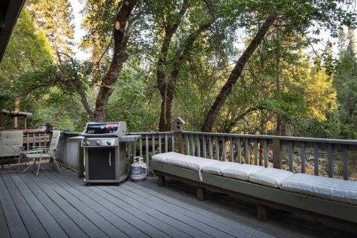 The Last Resort in Wawona (CA)