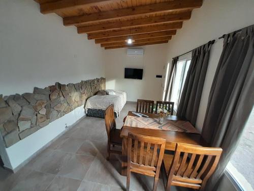 Cabañas Camino Aconcagua (Cabanas Camino Aconcagua) in Las Compuertas