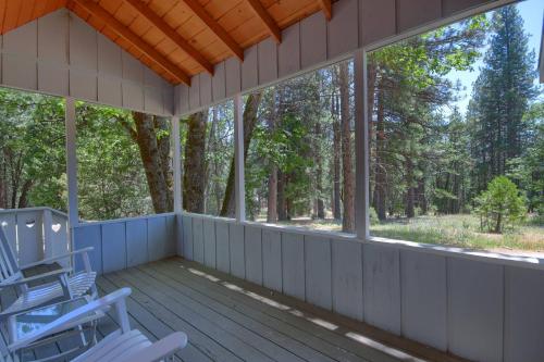 Edna's Hearts Desire in Wawona (CA)