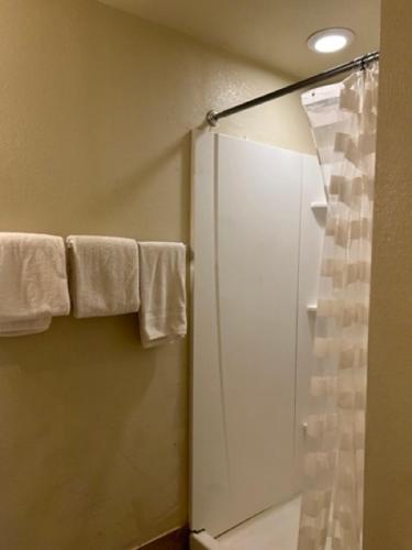 Travelodge by Wyndham Gallup – Gallup, NM
