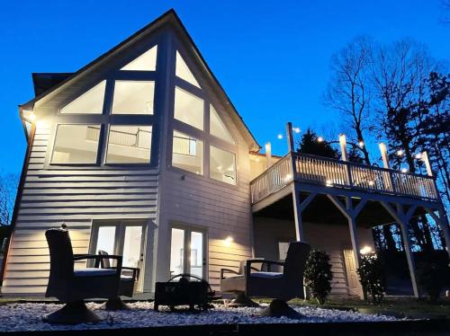 Laurel Cove Chalet