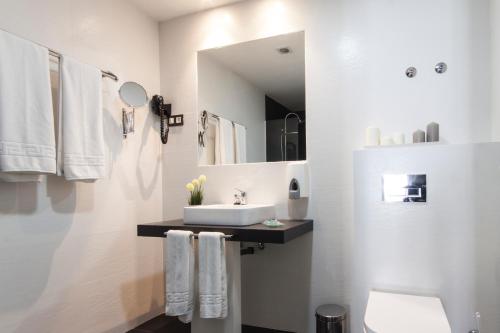 Hostal Overnight Madrid - image 5