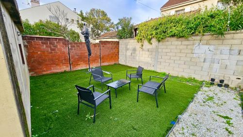 花園, Chambre style hôtelière dans logement partagé, Le Pepsy Paris & Stade de France (Chambre style hoteliere dans logement partage, Le Pepsy Paris & Stade de France) in 塞納河畔埃皮奈