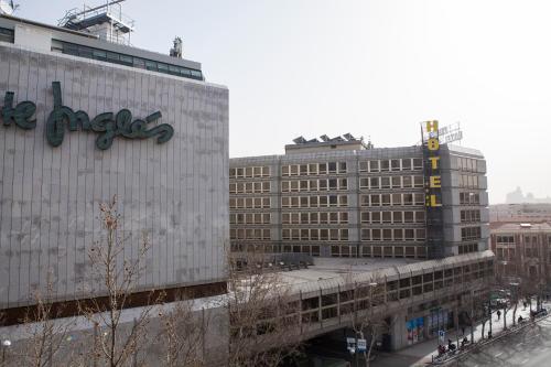 Hostal Overnight Madrid - image 8