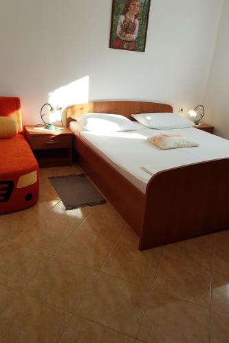 Two-Bedroom Apartment with Terrace and Sea View image 10