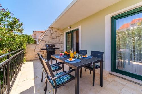 Two-Bedroom Holiday Home image 2