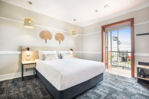 Manly Hotel - Brisbane